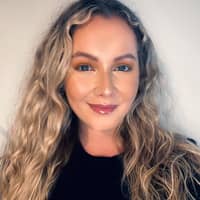 Sitter Profile Image: Danielle E.