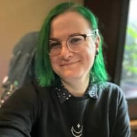 Sitter Profile Image: Elowyn P.