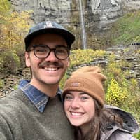 Sitter Profile Image: Darin & McKenna G.