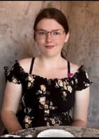 Sitter Profile Image: Eleonore S.