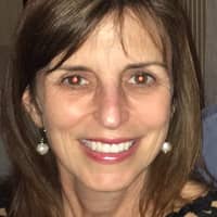 Sitter Profile Image: Lori H.