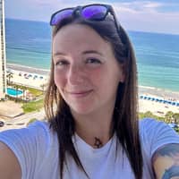 Sitter Profile Image: Joanna S.