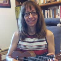 Sitter Profile Image: Pamela B.