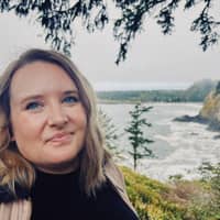 Sitter Profile Image: Kayla H.