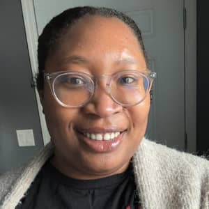 Sitter Profile Image: Kenniqua B.