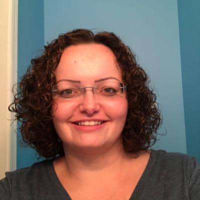 Sitter Profile Image: Saralee S.