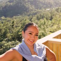 Sitter Profile Image: Eilene C.