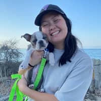 Sitter Profile Image: Amanda J.