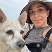 Sitter Profile Image: Janine T.