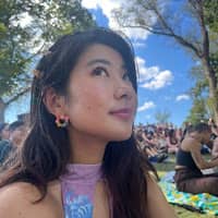 Sitter Profile Image: Leaf Y.