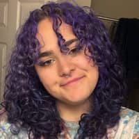 Trainer Profile Image: MacKenzie D.