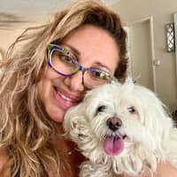 Sitter Profile Image: Houry E.