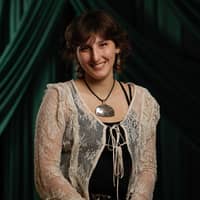 Sitter Profile Image: Sara N.