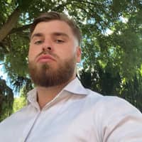 Photo de profil du pet sitter : Sacha B.