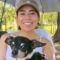 Sitter Profile Image: Elizabeth G.