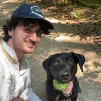 Sitter Profile Image: Simon D.