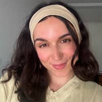 Sitter Profile Image: ashley m.