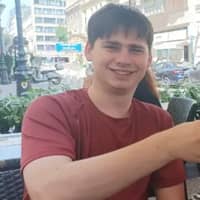 Sitter Profile Image: aaron g.