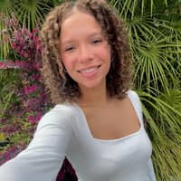 Sitter Profile Image: brooklyn b.