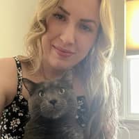 Sitter Profile Image: Alexandra F.