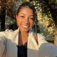 Sitter Profile Image: Sofia C.