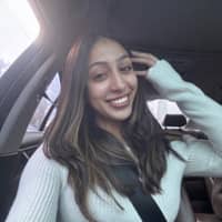 Sitter Profile Image: Alisha S.