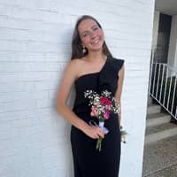 Sitter Profile Image: Ayla P.