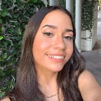 Sitter Profile Image: Justina S.