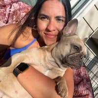 Sitter Profile Image: Angelica R.