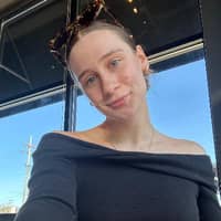 Sitter Profile Image: Rhea S.