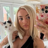 Sitter Profile Image: Rebecca C.