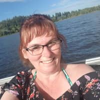 Sitter Profile Image: Tina E.