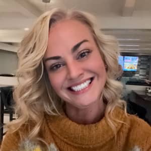 Sitter Profile Image: Alissa V.