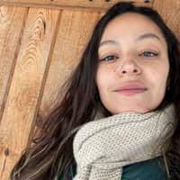 Sitter Profile Image: Amira B.