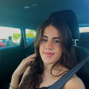 Sitter Profile Image: Cloe A.