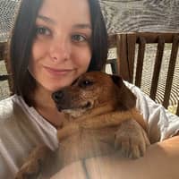 Sitter Profile Image: Meagan S.