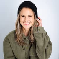 Sitter Profile Image: Thea L.