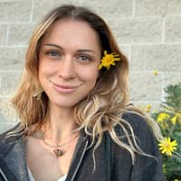 Sitter Profile Image: Madeline S.