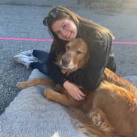 Sitter Profile Image: Lola W.