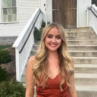 Sitter Profile Image: Sarah L.