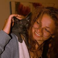 Photo de profil du pet sitter : Julia R.