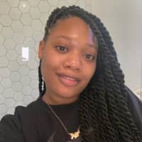 Sitter Profile Image: Paige M.