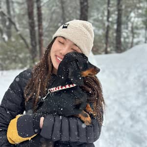 Sitter Profile Image: Jing W.