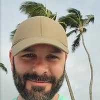 Sitter Profile Image: Fernando F.