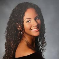 Sitter Profile Image: Olivia S.