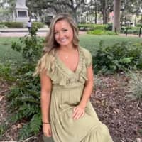 Sitter Profile Image: Elly N.