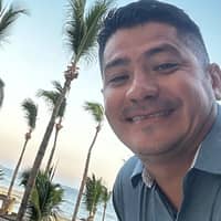 Sitter Profile Image: JOSE C.