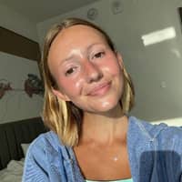 Sitter Profile Image: Amanda G.