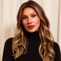 Sitter Profile Image: Paige W.