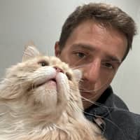 Sitter Profile Image: Ruslan M.